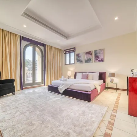 Premier 6Br Villa With Assistant'S Room And Private Pool In Frond E Palm Jumeirah By Deluxe Holiday Homes Дубай Екстер'єр фото