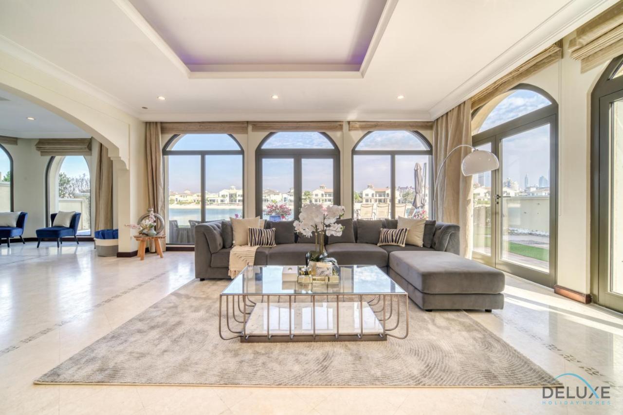 Premier 6br With Assistant's And Private Pool In Frond E Palm Jumeirah By Deluxe Homes Апартаменти