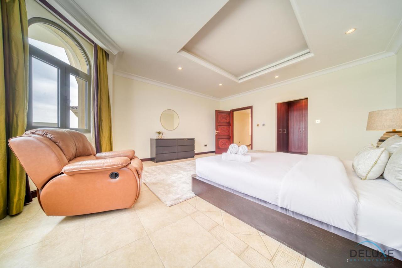 Апартаменти Premier 6br With Assistant's And Private Pool In Frond E Palm Jumeirah By Deluxe Homes