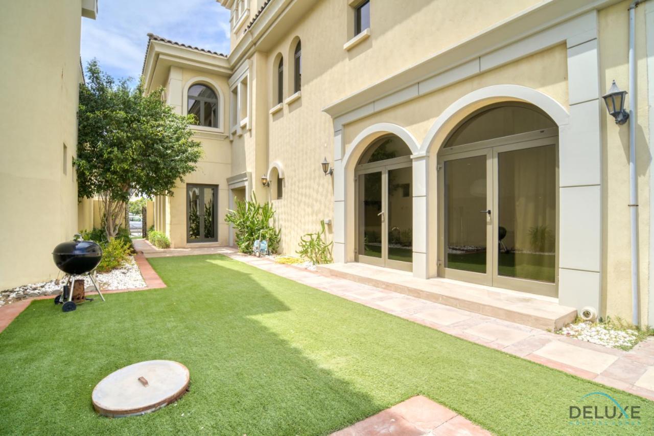 Premier 6br With Assistant's And Private Pool In Frond E Palm Jumeirah By Deluxe Homes Дубай