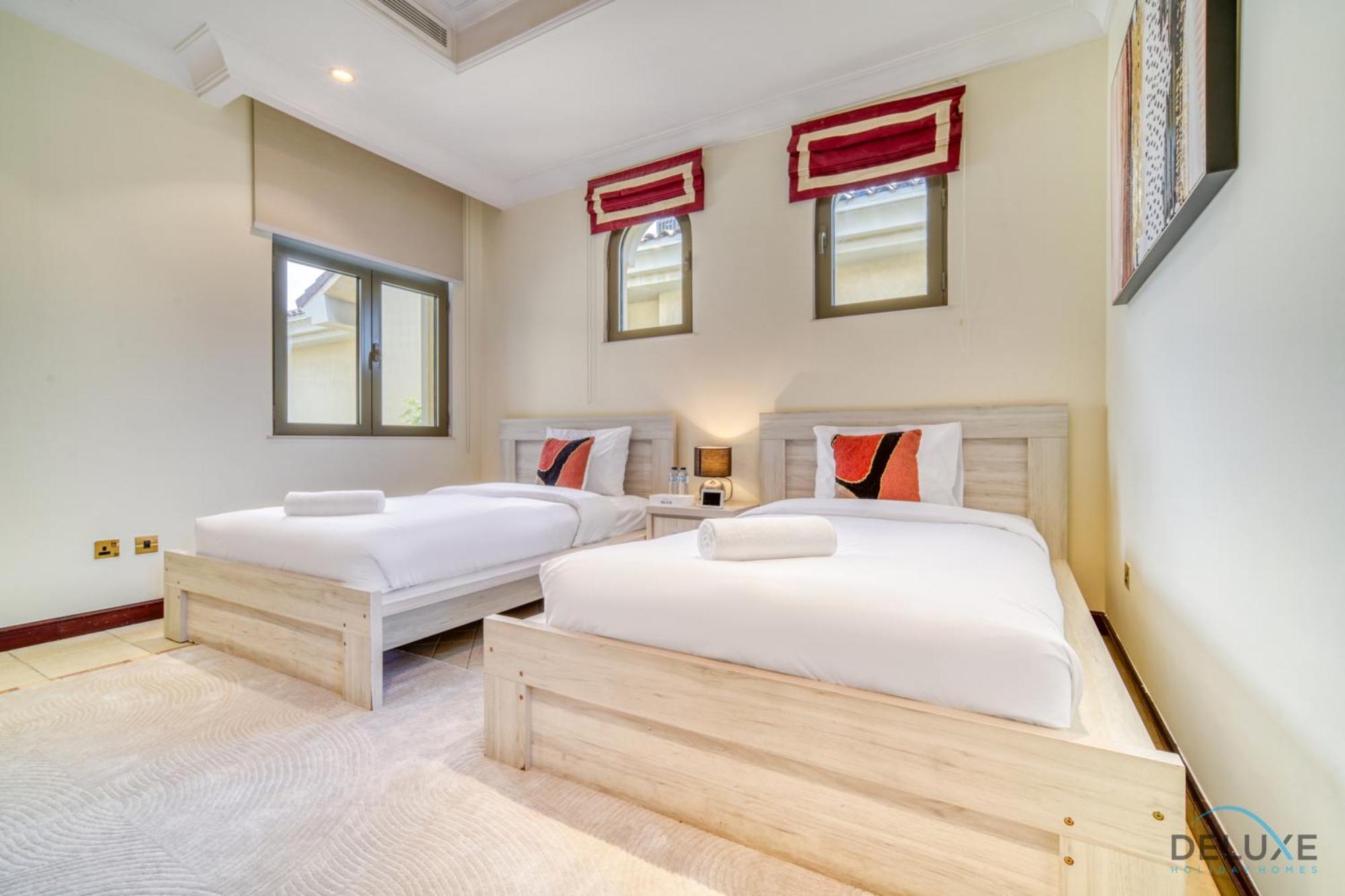 Апартаменти Premier 6br With Assistant's And Private Pool In Frond E Palm Jumeirah By Deluxe Homes Дубай